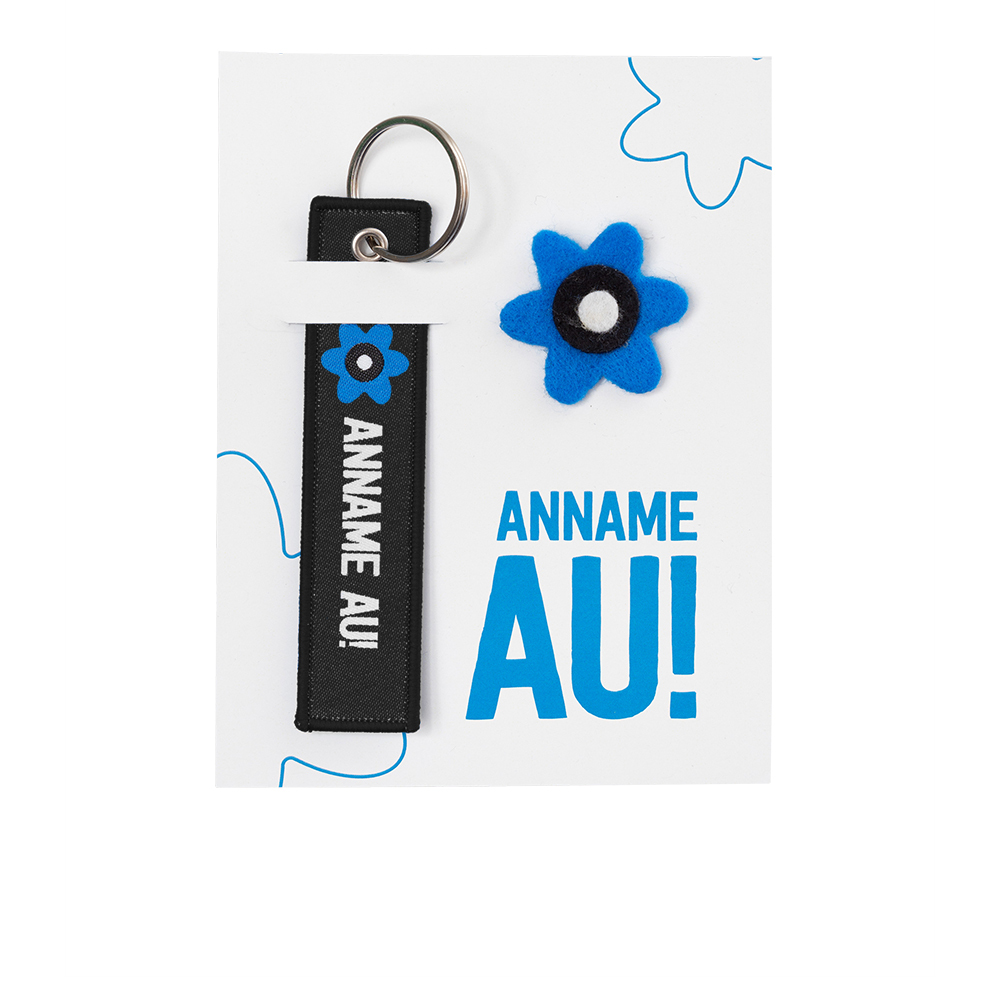 Võtmehoidja alusel koos sinilillega