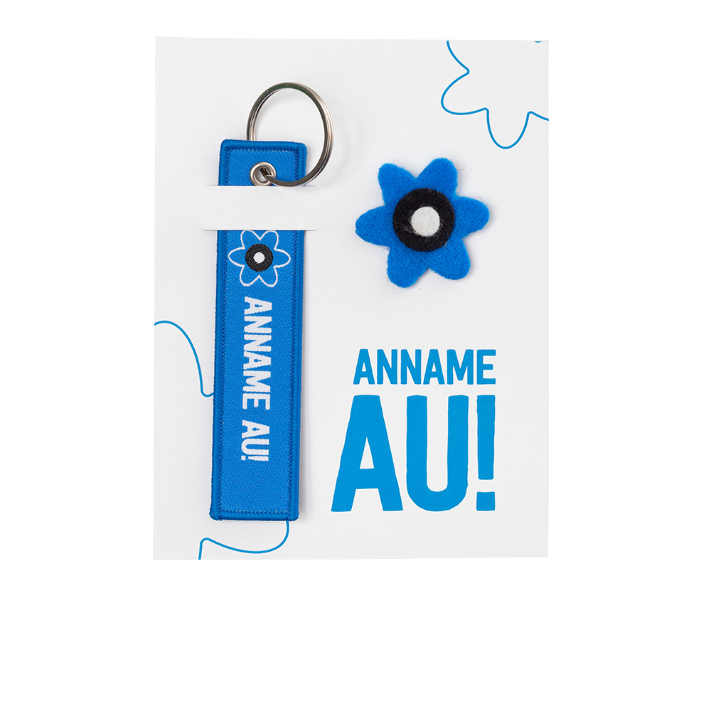 Võtmehoidja alusel koos sinilillega